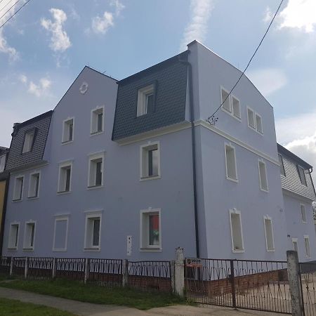 Kamienica Zerniki Wroclawskie Exterior foto